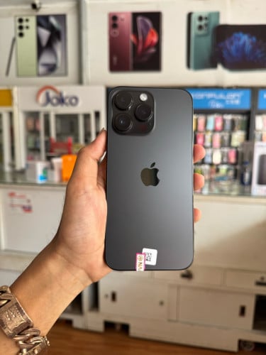 iPhone 14pro max 256g LL/A សាណុំអត់ដែរគាស់ 495$