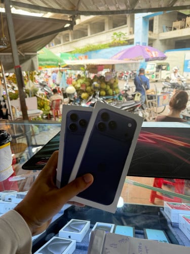 iPhone 17Promax LL 256G