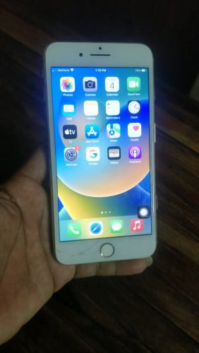 IPhone 8 plus 64g version 16.7.12