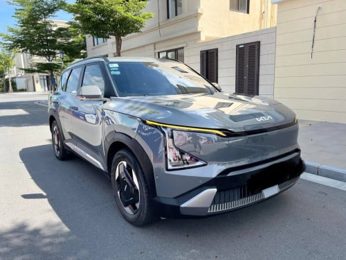 KIA EV5 Rank 720km ម្ចាស់ដើមទី១ ថ្នាំស៊ីន១ជុំ ស្កុត១ជុំ ប្រើទើបាន១១០០០គីឡូ2024