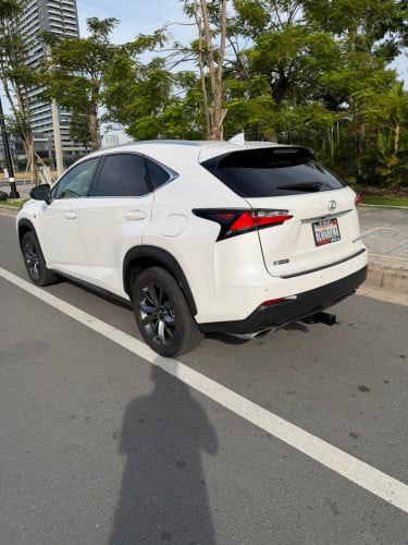 Lexus NX 200T 2016