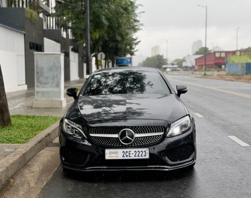MERCEDES BENZ C300 COUPE 2017