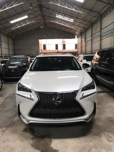 Nx200T_015_Full_Luxury_UpមុខFsportគុជ3_ក្រដាសពន្ធ_សកាំម៉ៃ