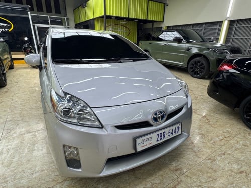 Prius 011ធានាឡាស្អាតអត់ច្រេះឯាកសារគ្រប់