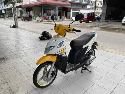 Suzuki Nex 2020មានពន្ធម្ចាស់ដេីមម៉ាសុីនស្អាតសាណុំធម្មាជាតិ