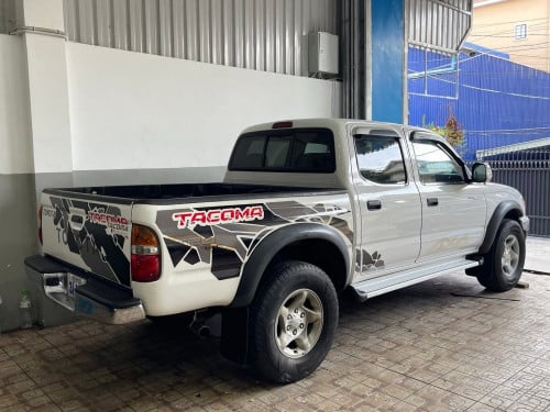 Tacoma ឆ្នាំ03 ABS 4ម៉ាសុីន ប៉ុង1 មហាថ្មី