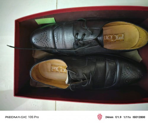 Working shoes size 44