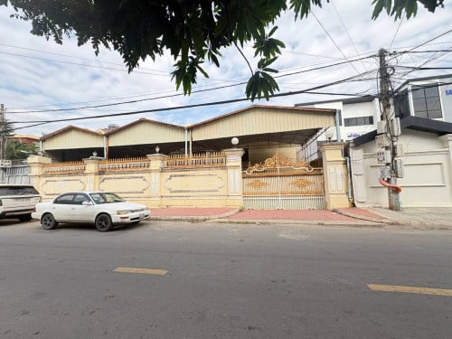 វីឡាសម្រាប់ជួលសង្កាត់បឹងកក់១​ ខណ្ឌទួលគោក