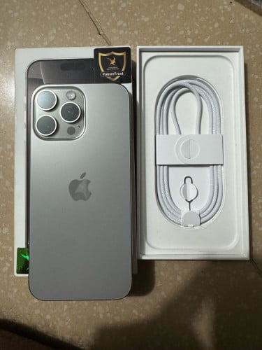 លក់ 16 pro max XA 256g ខ្ចីញេញ សាកថ្ម51ដង