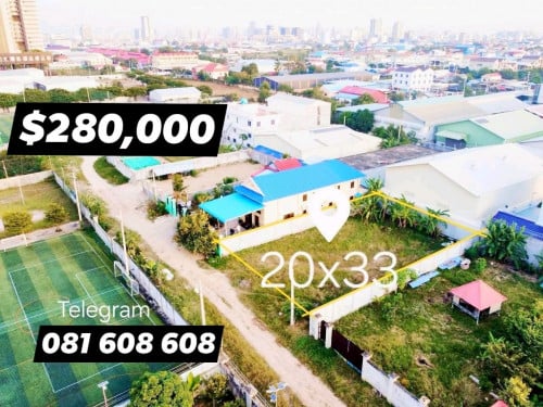 ដីលក់20×33ជិតAeon2 តែ2km