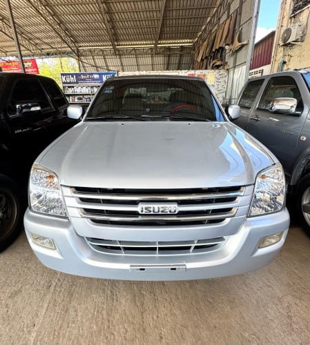 លក់ ISUZU D-MAX 2006 ឡានថ្មីណាស់ (សន្លឹកពន្ធ)