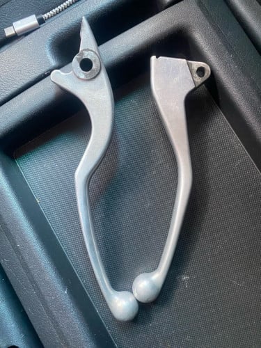 លក់ដៃប្រាំងpcx 019 មួយគូ7$ សុីននៅស្អាត