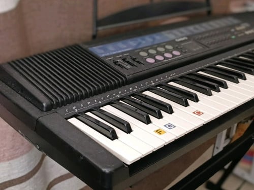 លក់ព្យាណូ Piano for beginners & Intermediate