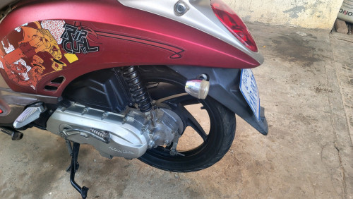 លក់ម៉ូតូ Scoopy 2011 ម៉ូតូស្អាត តួ ម៉ាស៊ីននៅសំណុំទាំងអស់
