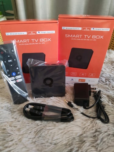 លក់ដុំស្មាតធីវី Smart TV Box ប្រើជាមួយអុីនធើណេត WiFi ។