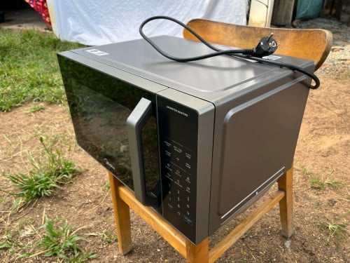 📢 For Sale: Used Midea Microwave Oven (New Model!) - $60 ⚡️