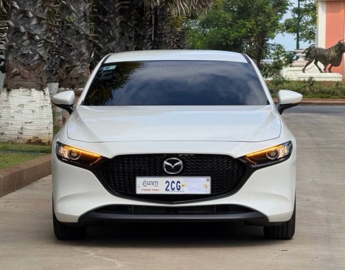🔥MAZDA3 2026កាន់💰10800$💸ដកឡានភ្លាមបង់រំលស់ជាមួយឃ្លាំងផ្ទាល់