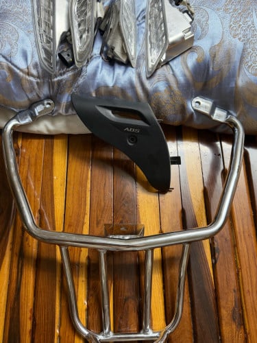 លក់សុីញ៉ូVespa 024សុីន