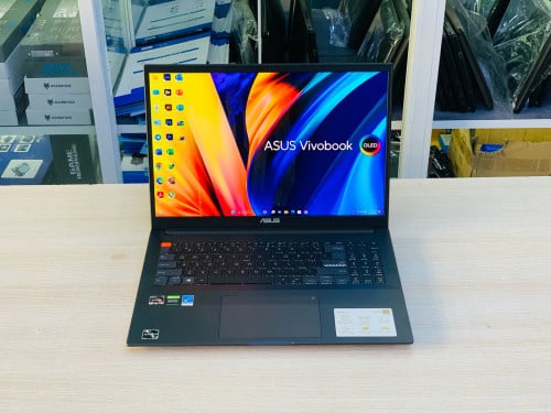 Asus ViVoBook M7600QE