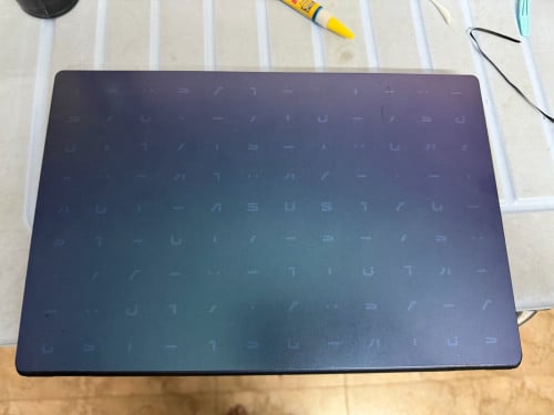 Asus vivobook (study and works)