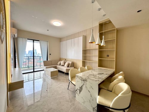 Beautiful 2bedroom at condo pinnacle