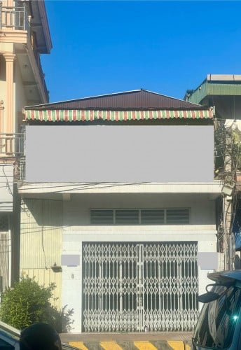 Business house for rent on main road 271, near Chip Mong Mega Mall, next to banks and schools.