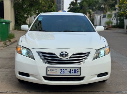 camry . 08 . hybrid . ក្នុងលឿង