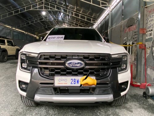 Ford Ranger wildtrak 2023 10000km ប្រើតិចថ្មីខ្លាំង