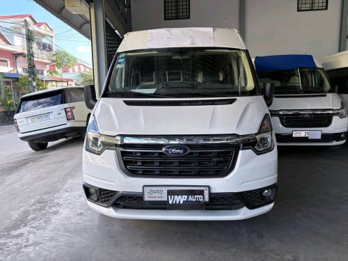 Ford Transit 2013