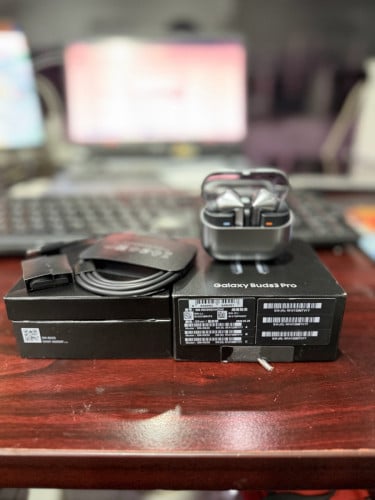 Galaxy buds 3 Pro ថ្មី​ ហែកលក់មួយទឹក