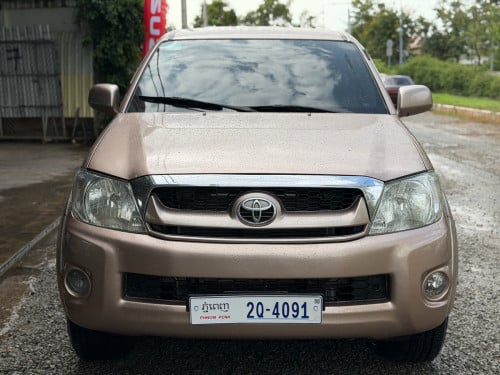 HILUX VIGO 2010 លេខដៃកាពីតាស់ ឆ្វេងសុីន ក្រុនហ៊ុន