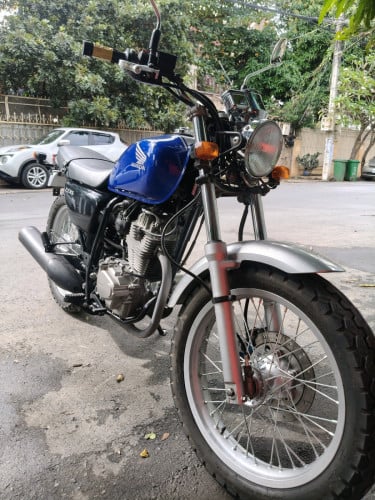 Honda CB 223 ក្រដាសពន្ធ 2012 2580$