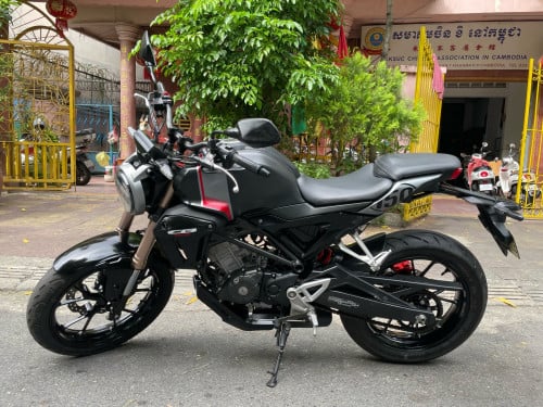 Honda CB150cc 2019 New98%មានពន្ធកាតគ្រីស្លាកលេខ