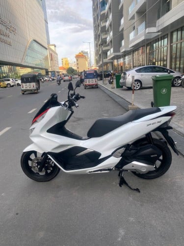 Honda pcx 2020