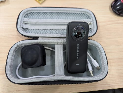 Insta 360 X2 + ដង