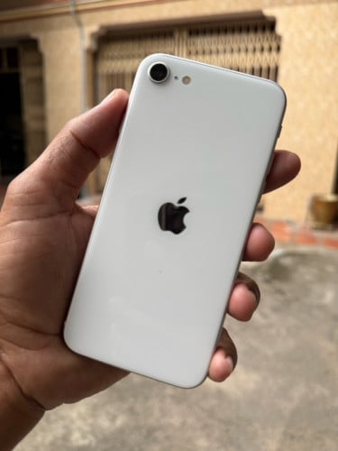 iPhone Se2 64G អេក្រង់​ហ្សុីន​ ស្កេន​(វៃដូរបាន)👉$85