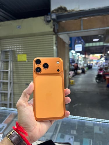 IPhoneXR 128G Up17Pro CH អេក្រង់ថ្មី អត់ស្គេន