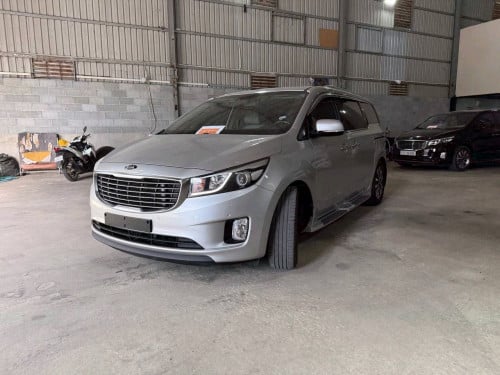 Kia carnival 2015