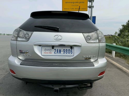 lexus 330 04 ប៉ុង 1