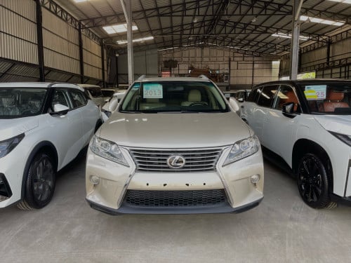 Lexus Rx 350 2013 Full options ឡាននៅថ្មី ក្នុងក្រៅ• ស្លាកលេខ ( អាចប្តូរលេខថ្មីបាន )