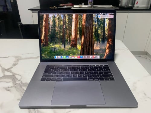 MacBook Pro 2019 Core I9 16G 512G