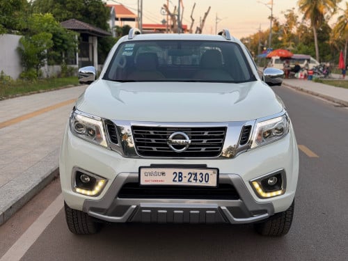 Nissan navara 2019 ឡានក្រុមហ៊ុន