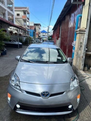 Prius 014 plug in hybrid