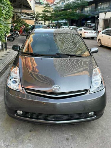 Prius 09 Full Option ស្លឹកពន្ធ ថ្មីខ្លាំង