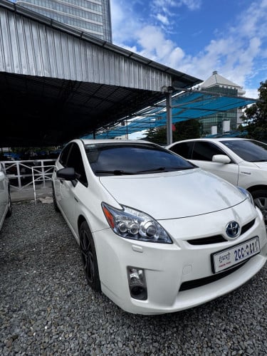 Prius 2011 opt5 លក់