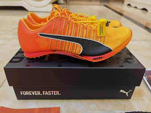 Resell ស្បែកជើង ត្រូវការលុយបន្ទាន់ Puma Nitro 400 ថ្មី