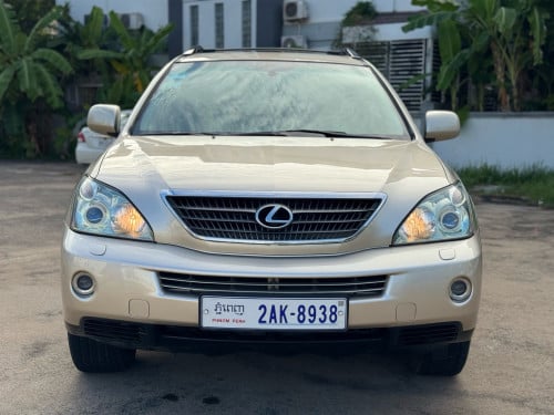 RX .400H . ឆ្នាំ​. 2006 . Half .full  ឡានថ្មី