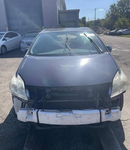 Toyota Prius 2010 Option 3អេក្រង់ធំ