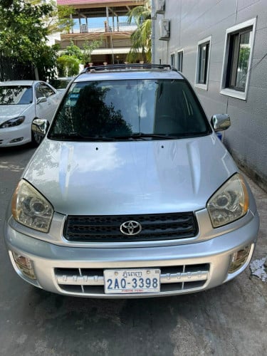 Toyota RAV4 02 ប៉ុង1 L ស៊ីន១ជុំ