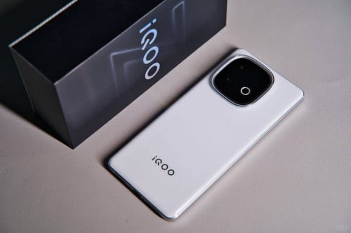 Vivo- iQoo Z10 Turbo Pro ថ្មី 12GB/256GB